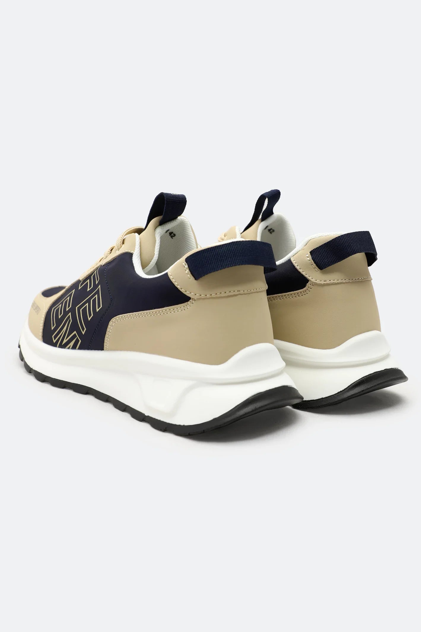 Beige Men Casual Sneaker