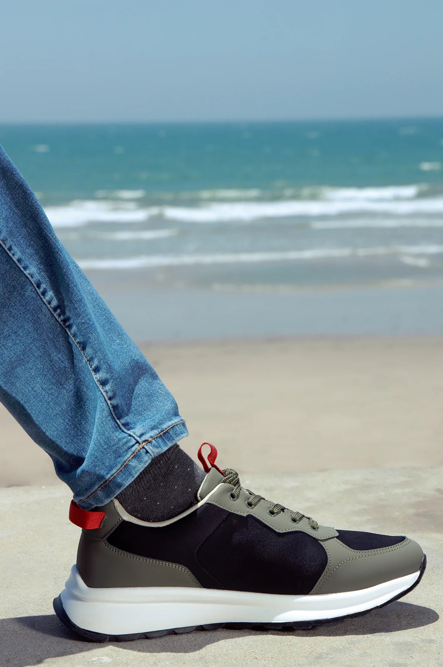 Khaki Men Casual Sneaker