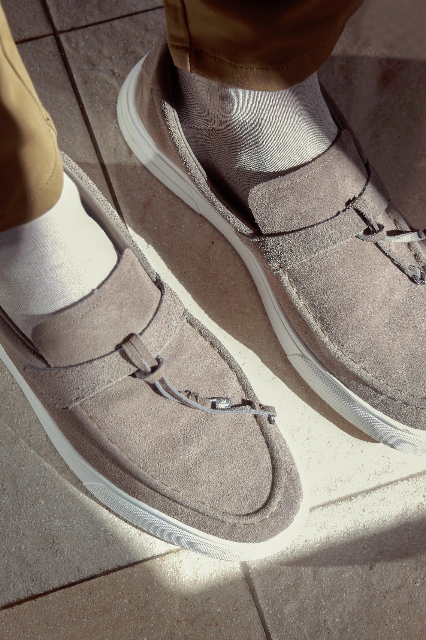 Khaki Men Casual Sneaker