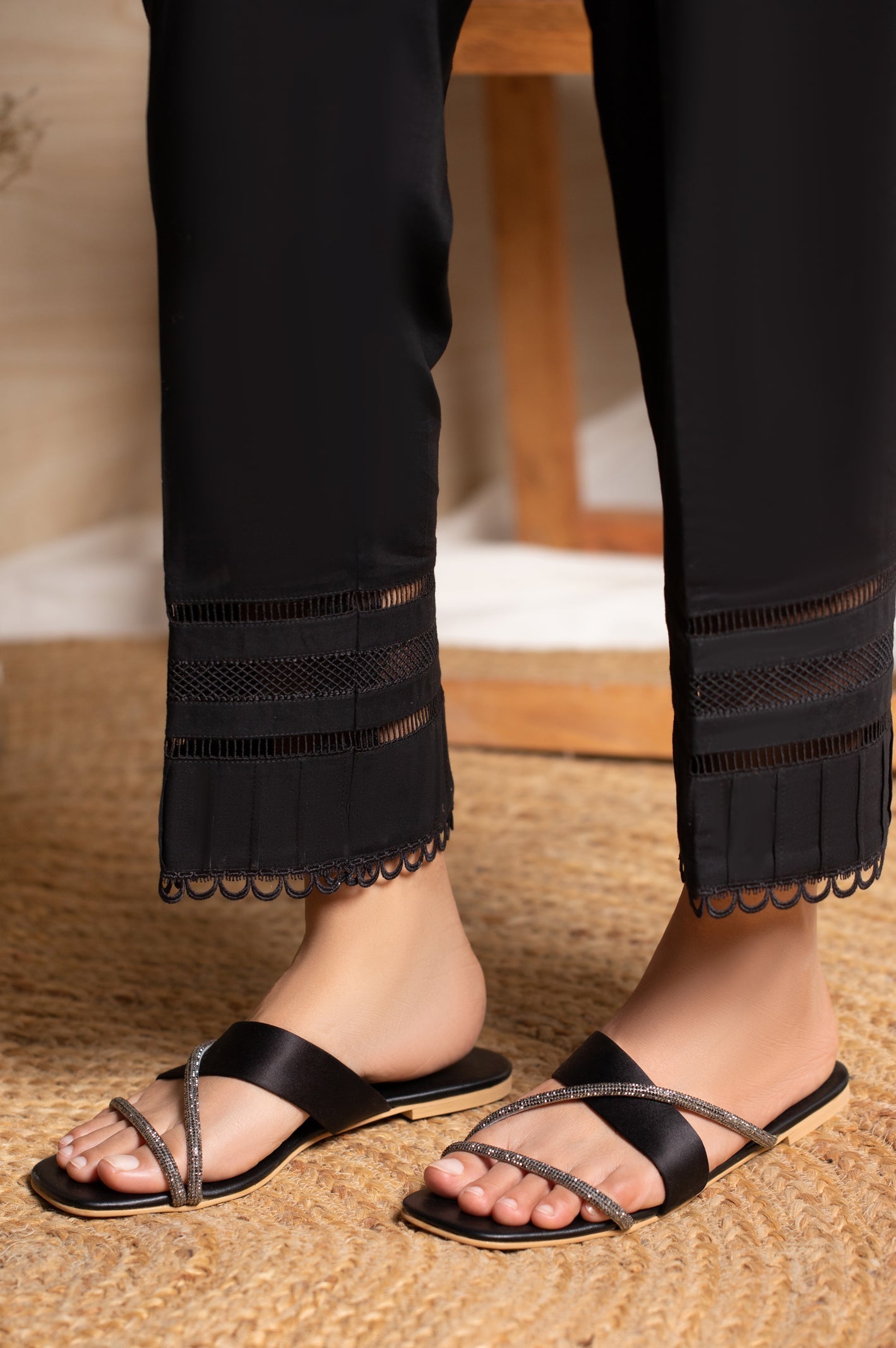 Sohaye Embellished Slides for Women's SKU: FWSL001-BLACK - Diners