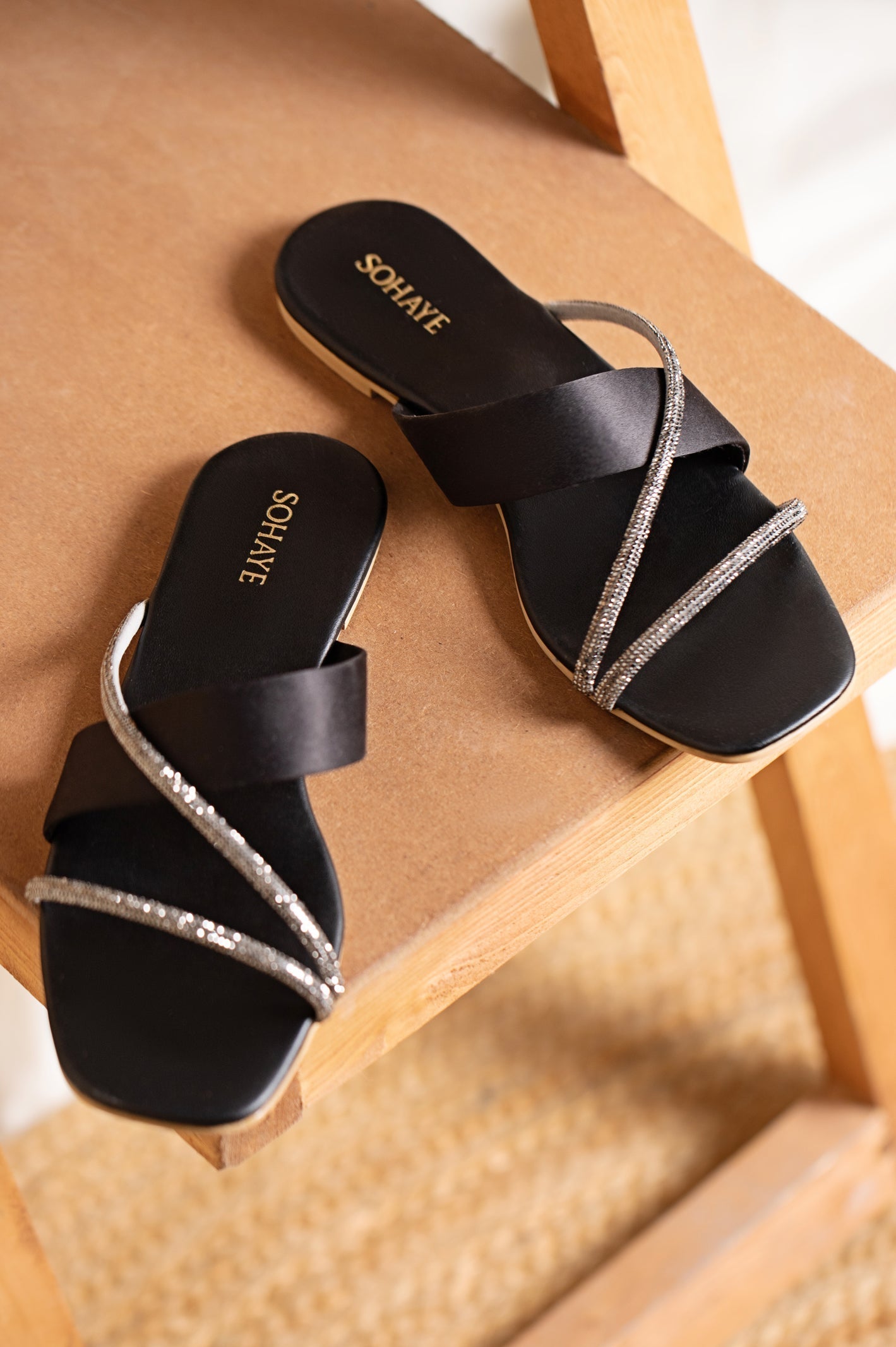 Sohaye Embellished Slides for Women's SKU: FWSL001-BLACK - Diners