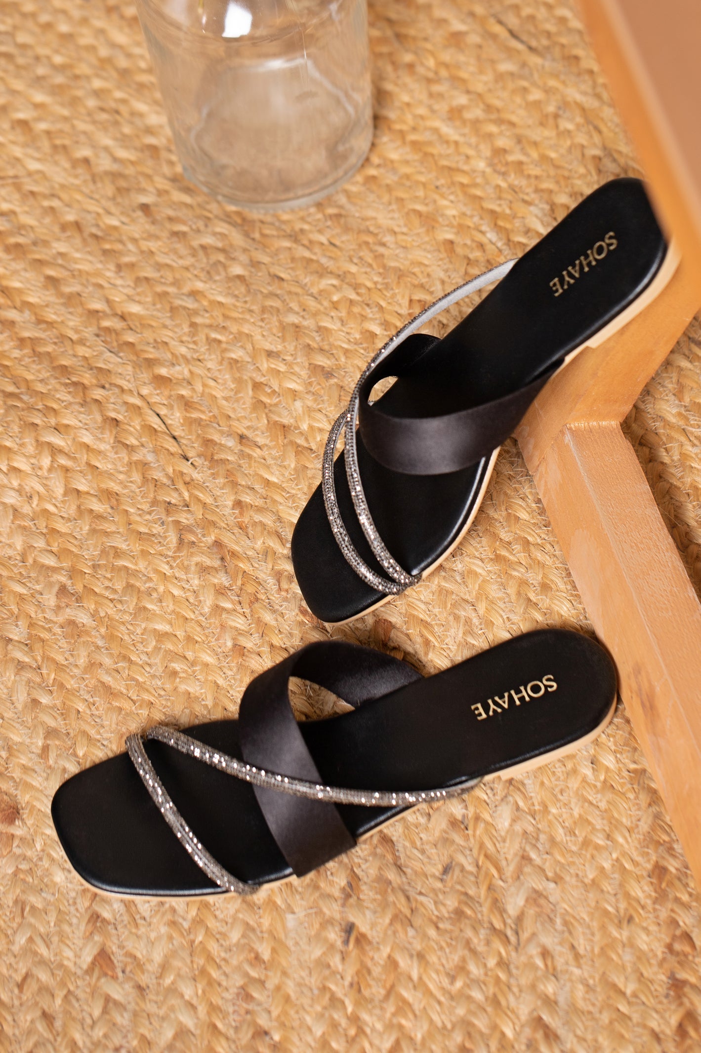 Sohaye Embellished Slides for Women's SKU: FWSL001-BLACK - Diners